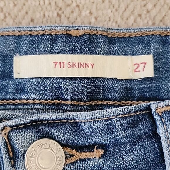 Levi's 711 Skinny Distressed Cuffed Frayed Hem Jeans - Size 27 - Picture 3 of 14